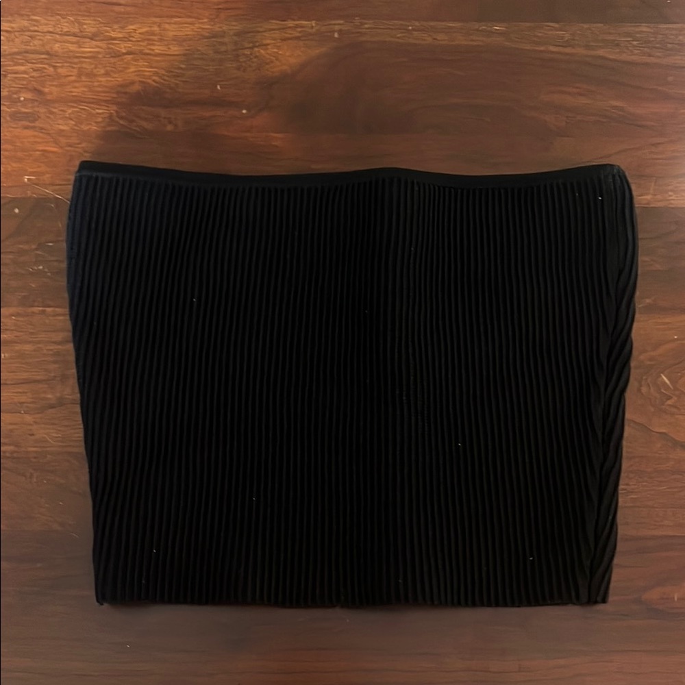 Black crop top from Babaton / Aritzia